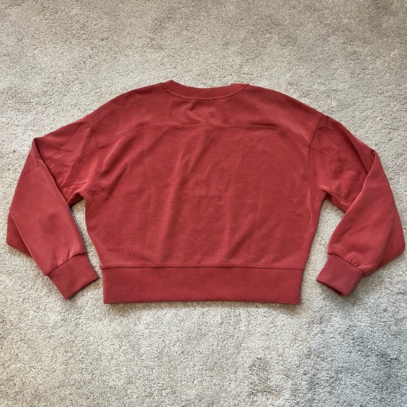 Lululemon Cropped Sweater - Picture 2 of 5